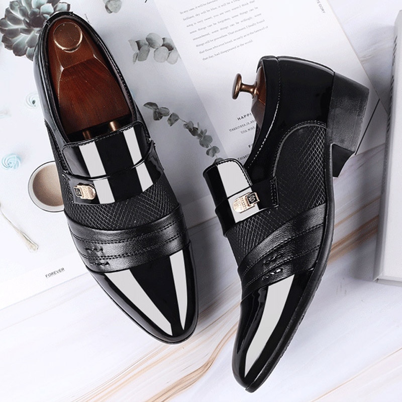 REETENE Fashion Slip On Men Dress Shoes Men Oxfords Fashion Business Dress Men Shoes 2023 New Classic Leather Men'S Suits Shoes